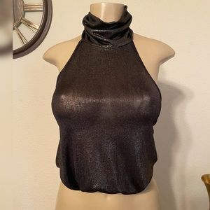 Solemio - High Neck Backless Crop Top